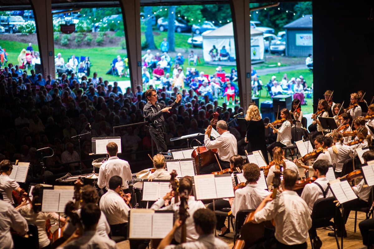 BMC Artistic Director Keith Lockhart on stage_2_Photo Credit Mike Belleme